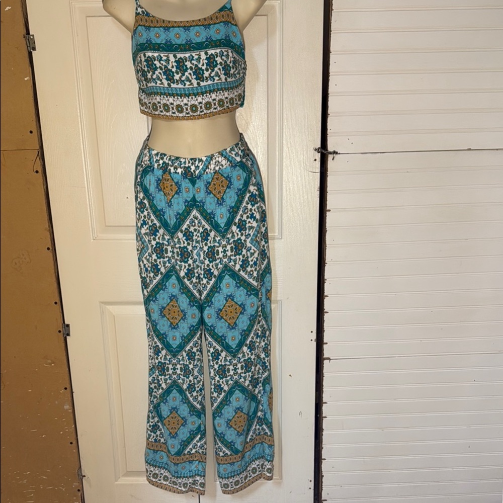 Blue and White Patterned Women's Skirt